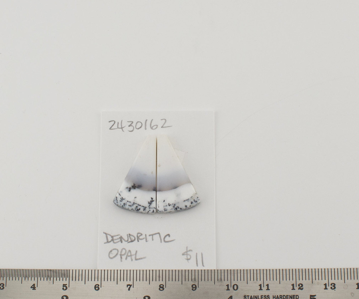 Dendritic Opal