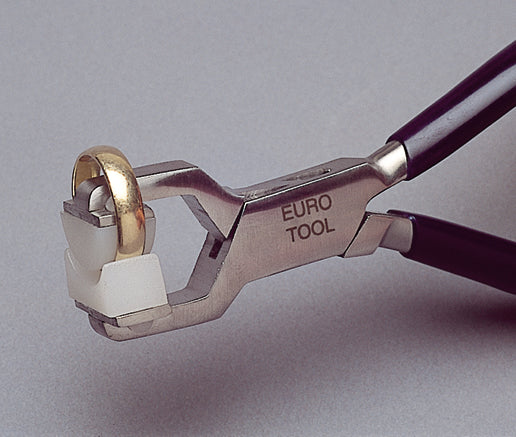 Ring bending pliers